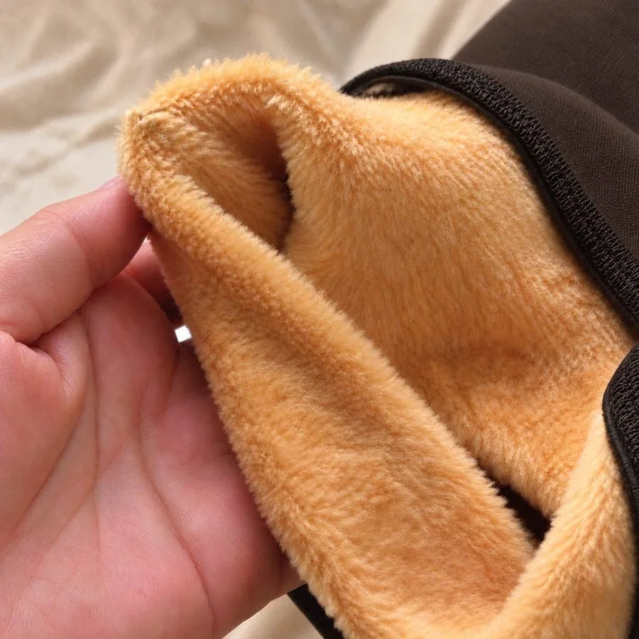 A leggings puha, bolyhos belseje